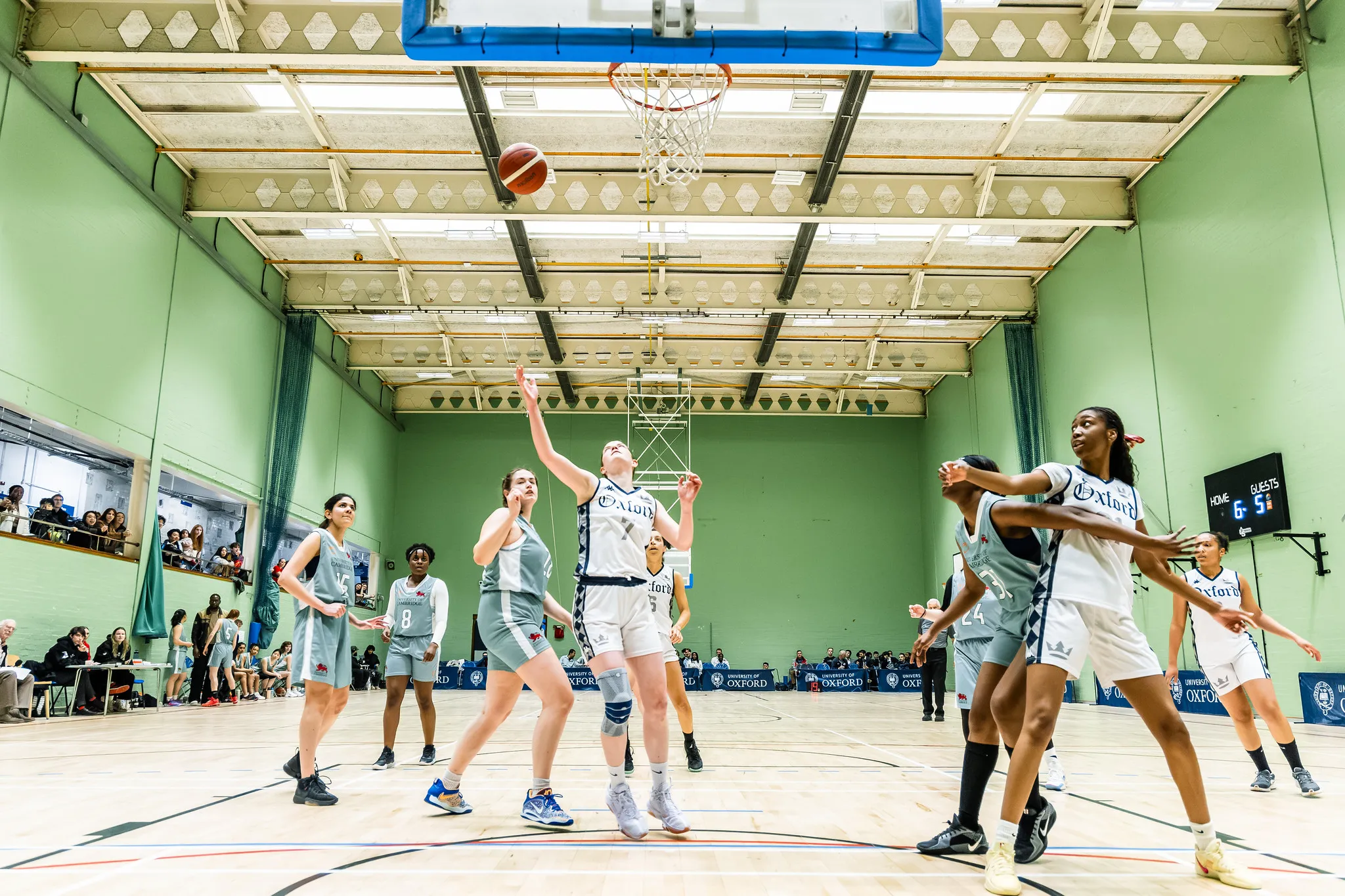 OUBbC player at the rim