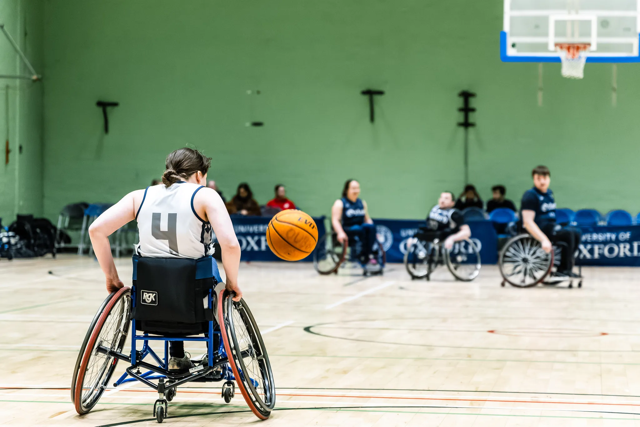 Oxford Kites player driving with the ball